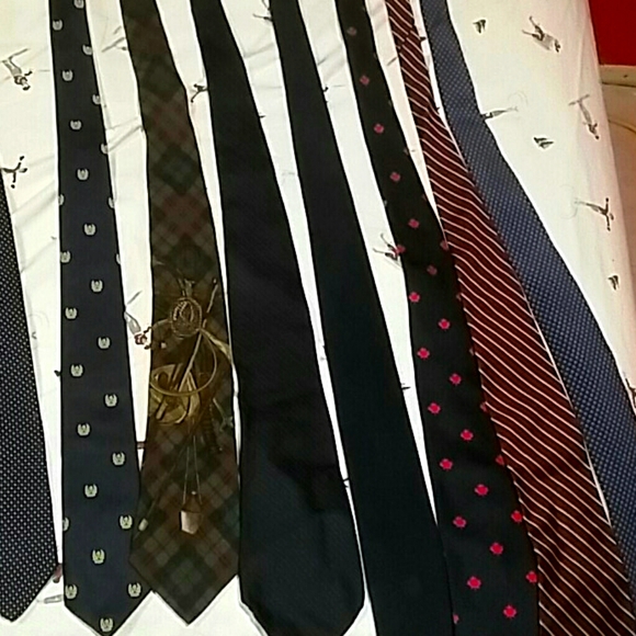 Designer tie collection - Picture 3 of 3